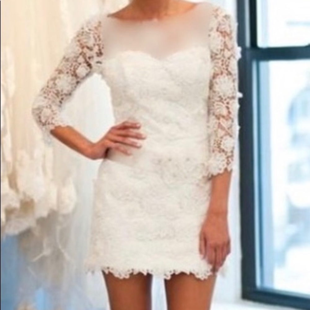 BCBG white lace and tulle wedding short dress